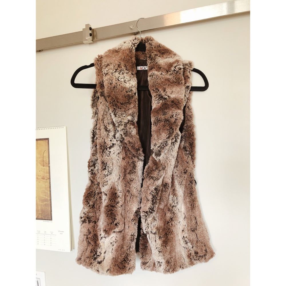 Super Soft XS Faux Rabbit Fur Vest